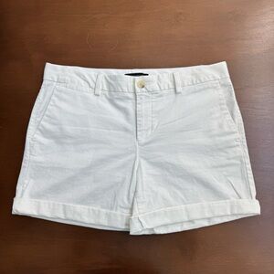 Banana Republic Classic White Bermudas
